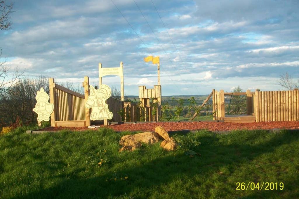 Gite A La Ferme Rouvroy Exteriér fotografie